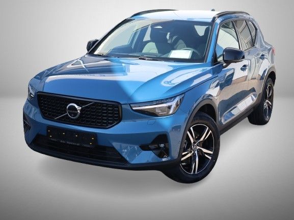 XC40 B3 Plus Dark